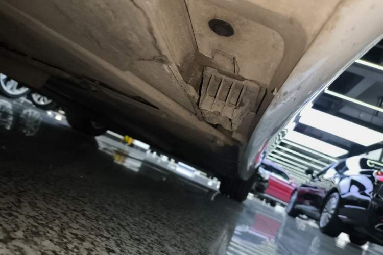 Used BMW 5 Series GT 2015 528i Leading Model Chassis Rear Right