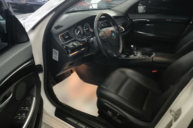 Used BMW 5 Series GT 2015 528i Leading Model Driver Seat