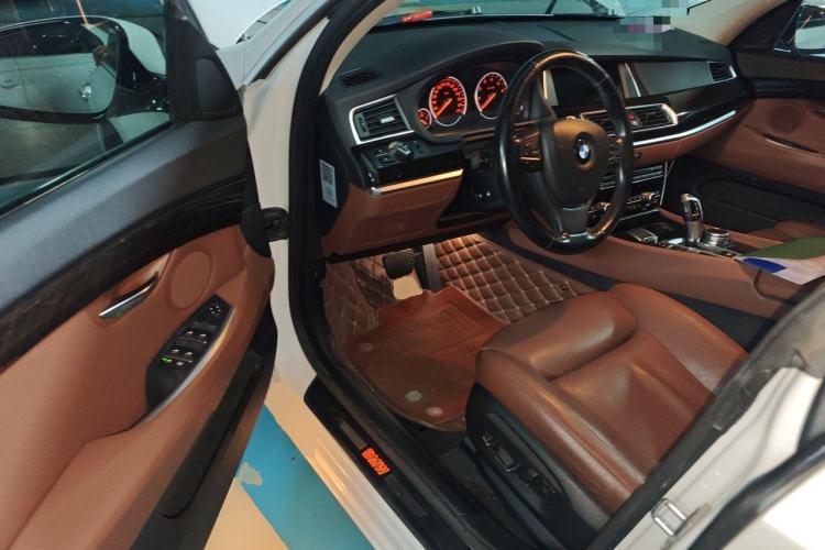 Used BMW 5 Series GT 2015 535i xDrive Driver Seat