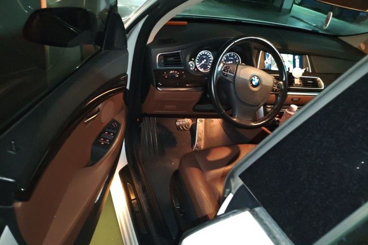 Used BMW 5 Series GT 2015 528i Leading Model Driver Seat