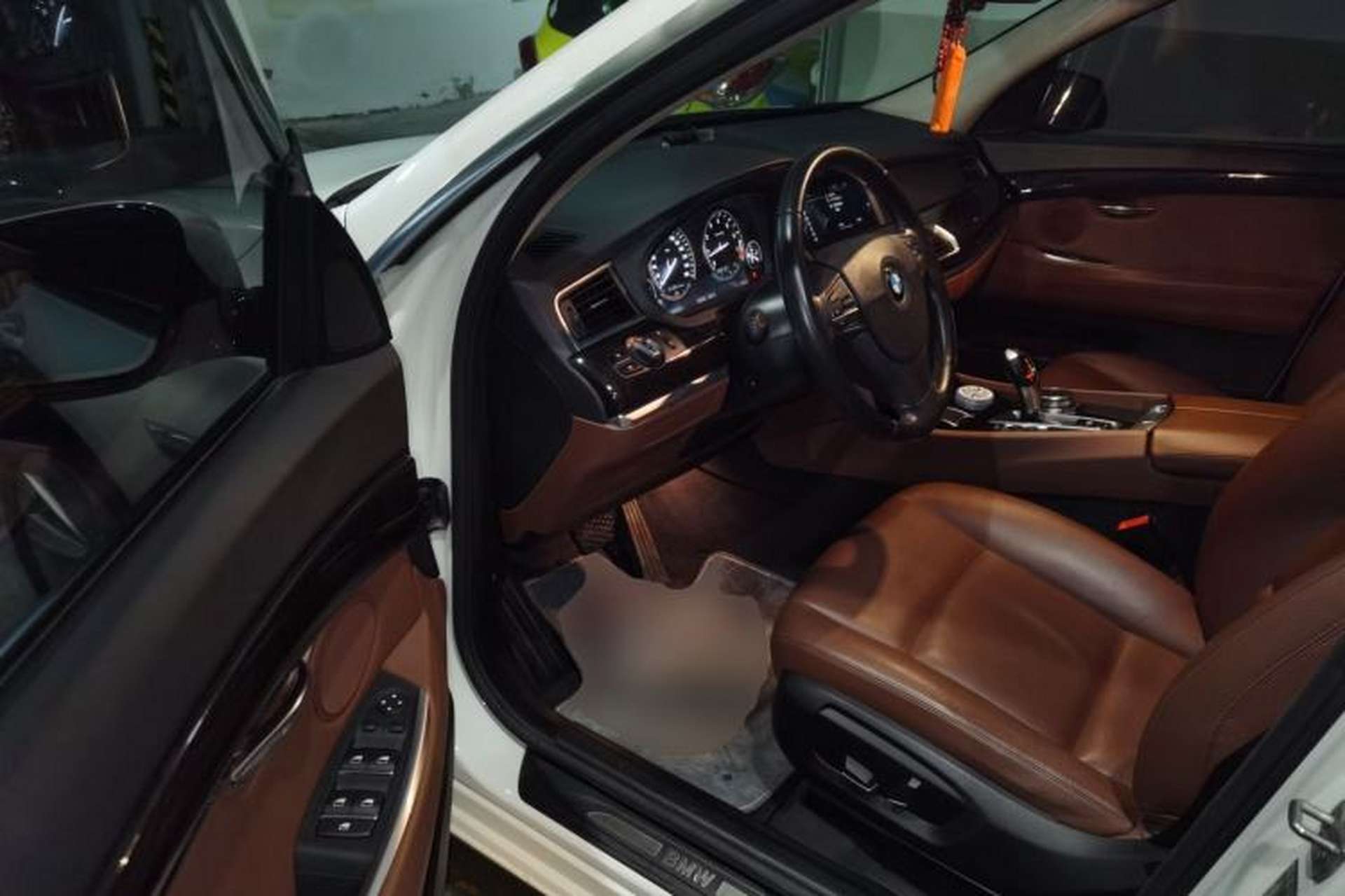 Used BMW 5 Series GT 2015 528i Leading Model Driver Seat