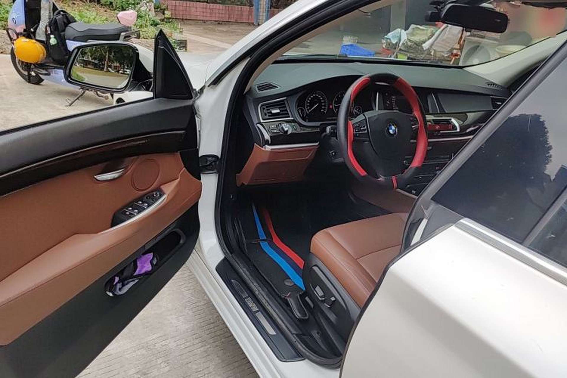 Used BMW 5 Series GT 2015 528i Leading Model Driver Seat