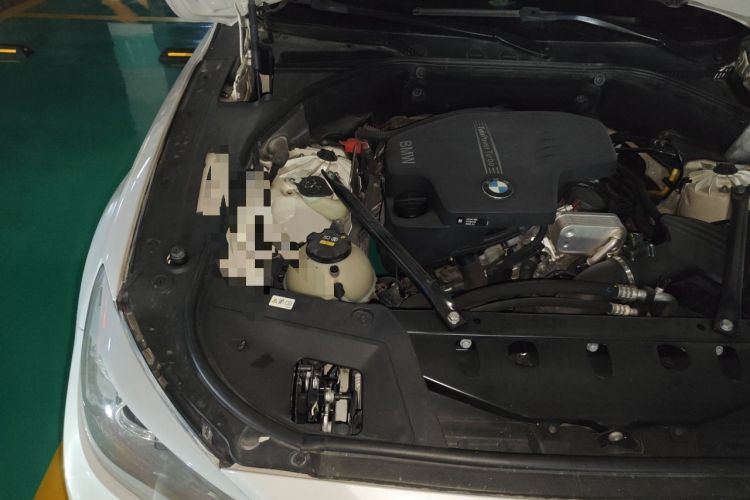 Used BMW 5 Series GT 2015 528i Leading Model Engine Bay Right