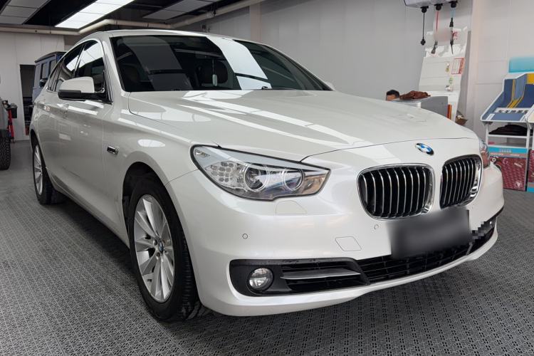 Used BMW 5 Series GT 2015 528i Leading Model Exterior 1