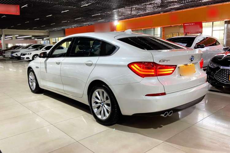 Used BMW 5 Series GT 2015 528i Leading Model Exterior 1