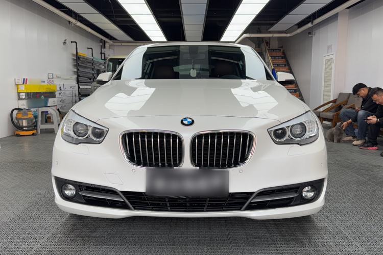 Used BMW 5 Series GT 2015 528i Leading Model Exterior 2