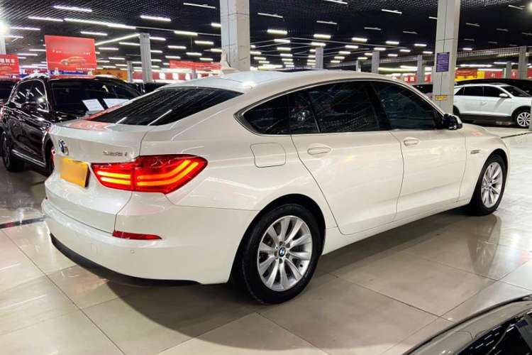 Used BMW 5 Series GT 2015 528i Leading Model Exterior 4