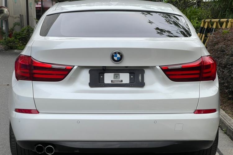 Used BMW 5 Series GT 2015 528i Leading Model Exterior 5