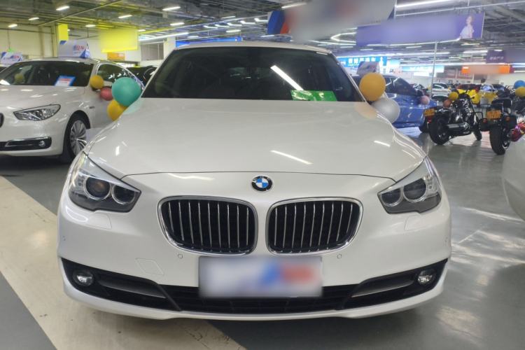 Used BMW 5 Series GT 2015 528i Leading Model Front
