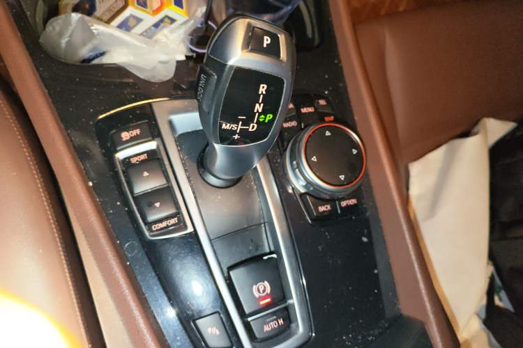 Used BMW 5 Series GT 2015 535i Leading Model Gear Lever