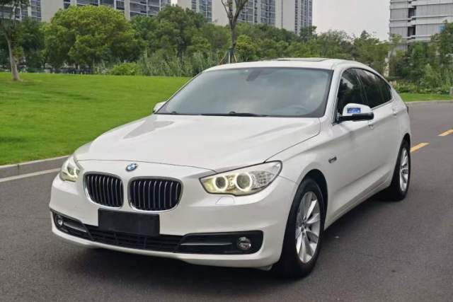 Used BMW 5 Series GT 2015 528i Leading Model