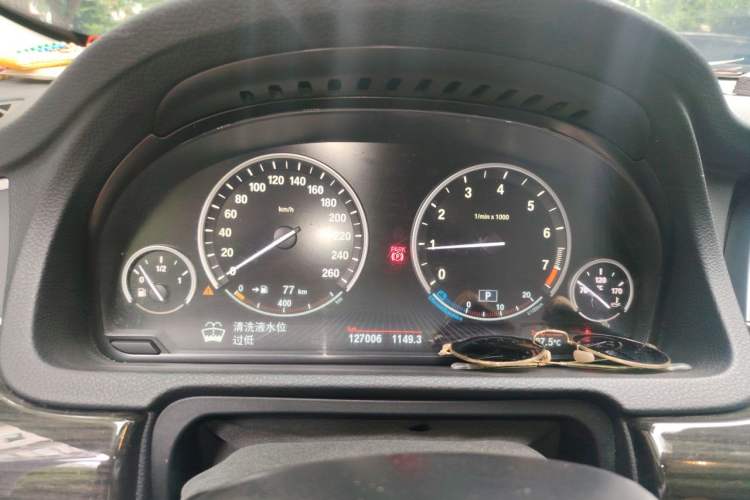 Used BMW 5 Series GT 2015 528i Luxury Edition Instrument Cluster