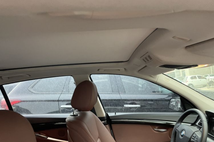 Used BMW 5 Series GT 2015 528i Leading Model Interior 7