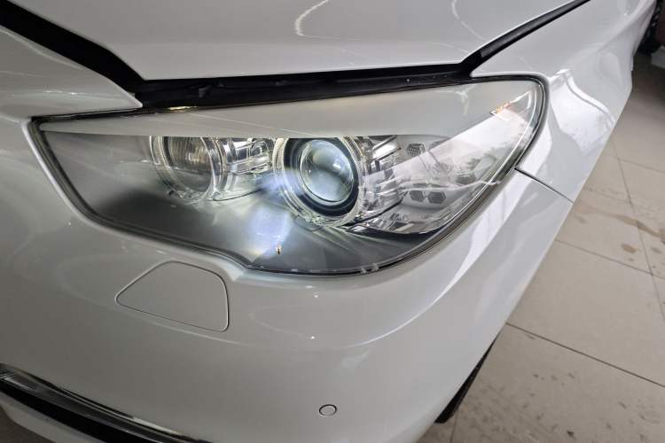 Used BMW 5 Series GT 2015 528i Luxury Edition Left Front Headlight