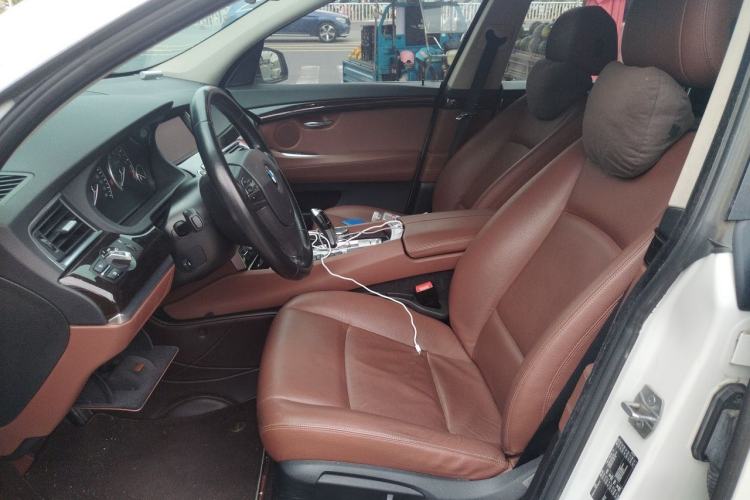 Used BMW 5 Series GT 2015 528i Leading Model Left Front Seat