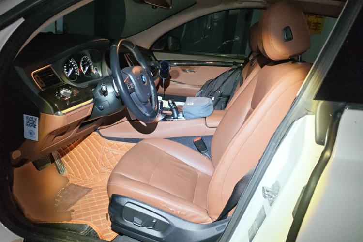 Used BMW 5 Series GT 2015 535i Leading Model Left Front Seat