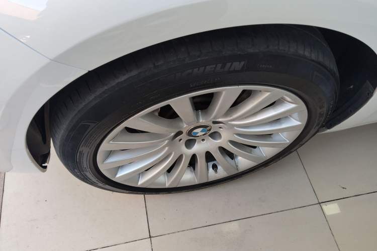Used BMW 5 Series GT 2015 535i Leading Model Left Front Wheel Hub