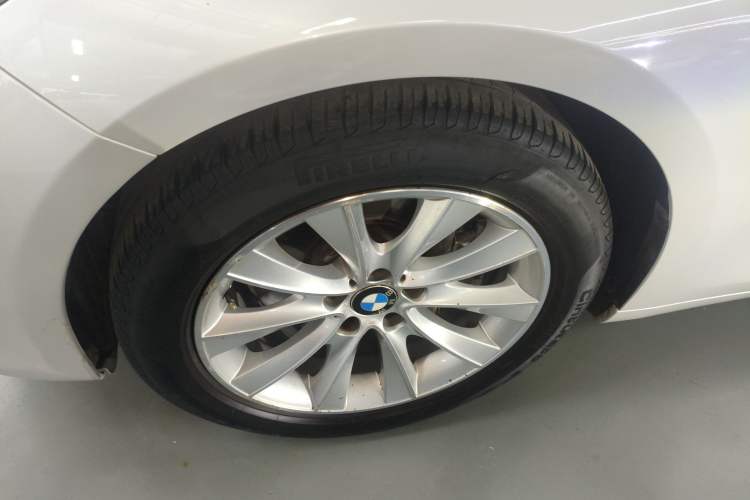 Used BMW 5 Series GT 2015 528i Leading Model Left Front Wheel Hub