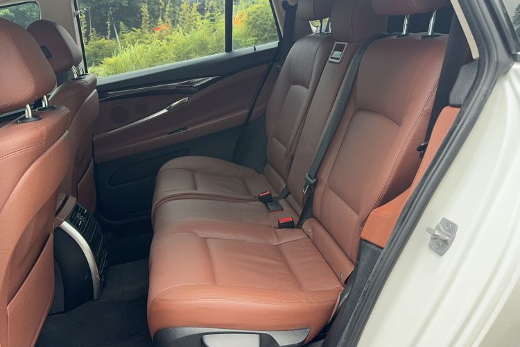 Used BMW 5 Series GT 2015 528i Leading Model Left Rear Seat