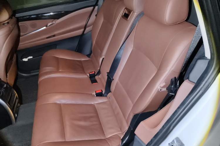 Used BMW 5 Series GT 2015 528i Leading Model Left Rear Seat