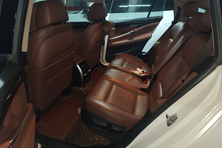 Used BMW 5 Series GT 2015 535i xDrive Left Rear Seat