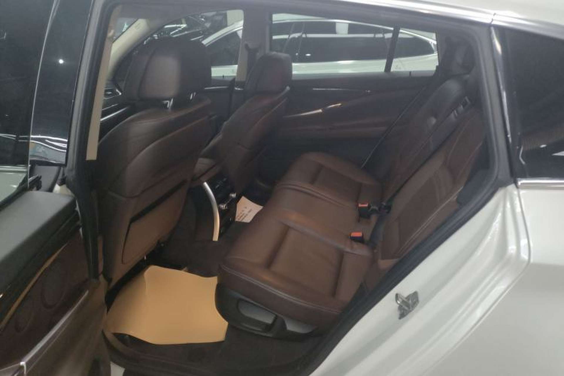 Used BMW 5 Series GT 2015 528i Luxury Edition Left Rear Seat