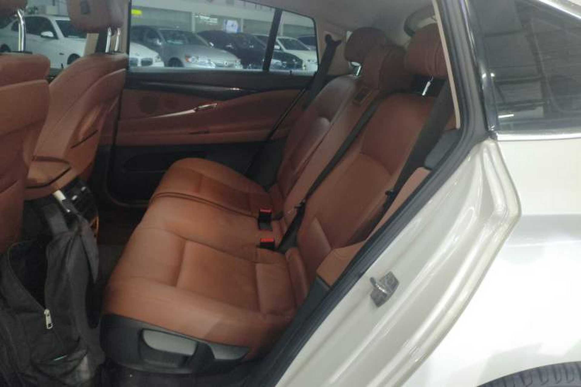 Used BMW 5 Series GT 2015 528i Leading Model Left Rear Seat