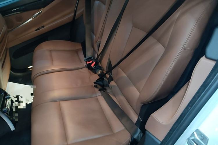 Used BMW 5 Series GT 2015 535i xDrive Left Rear Seat