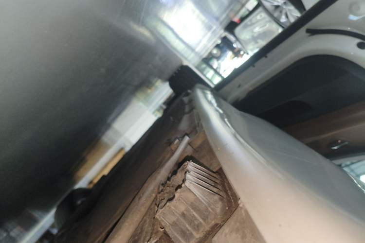 Used BMW 5 Series GT 2015 528i Leading Model Left Side Sill