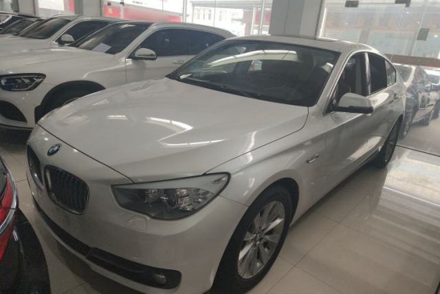 Used BMW 5 Series GT 2015 528i Leading Model