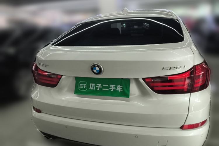 Used BMW 5 Series GT 2015 528i Leading Model Rear