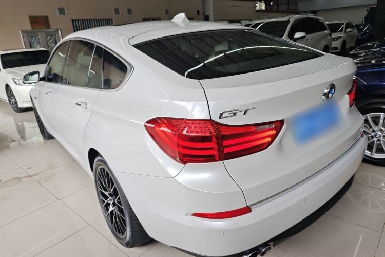 Used BMW 5 Series GT 2015 528i Luxury Edition Rear Left 45 Deg