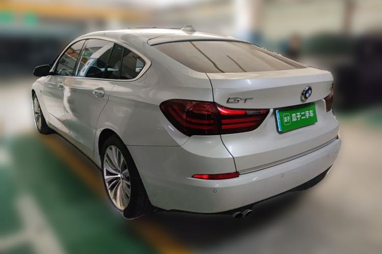 Used BMW 5 Series GT 2015 528i Luxury Edition Rear Left 45 Deg