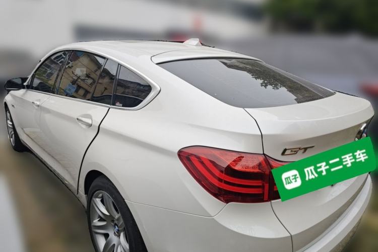 Used BMW 5 Series GT 2015 528i Leading Model Rear Left 45 Deg