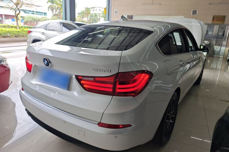 Used BMW 5 Series GT 2015 528i Luxury Edition Rear Right 45 Deg