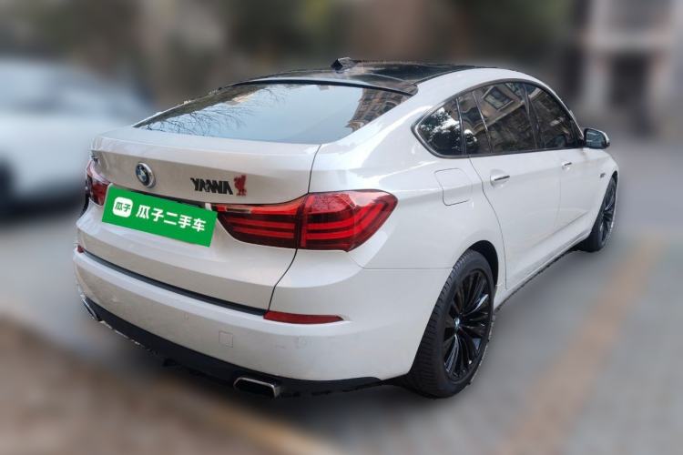 Used BMW 5 Series GT 2015 528i Luxury Edition Rear Right 45 Deg