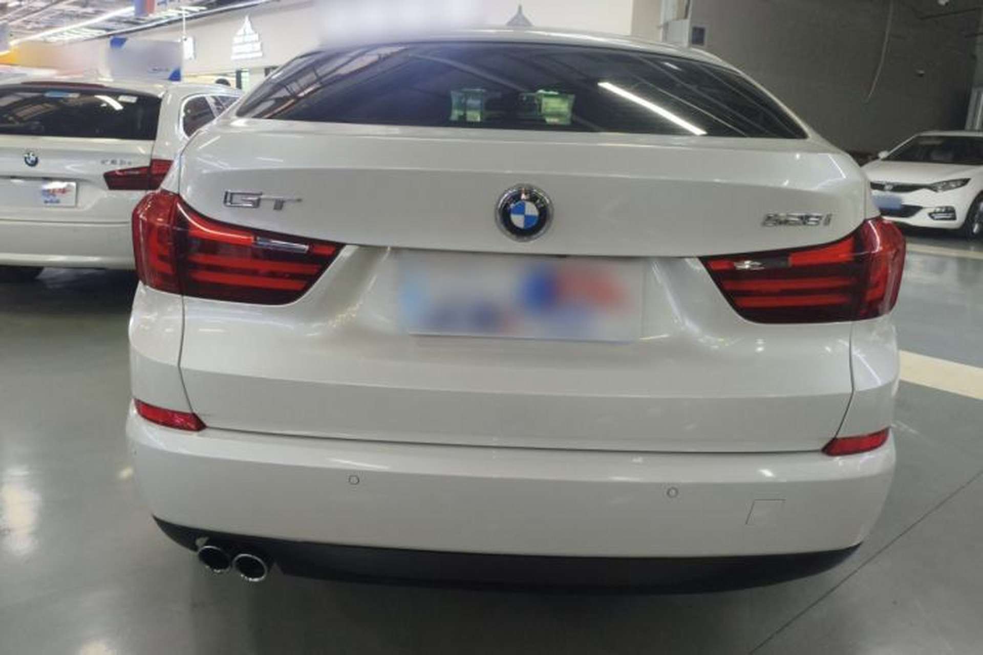 Used BMW 5 Series GT 2015 528i Leading Model Rear
