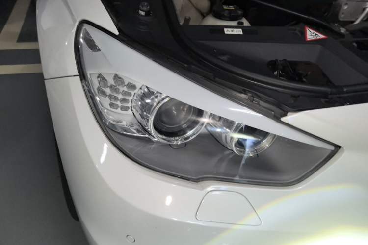 Used BMW 5 Series GT 2015 528i Leading Model Right Front Headlight