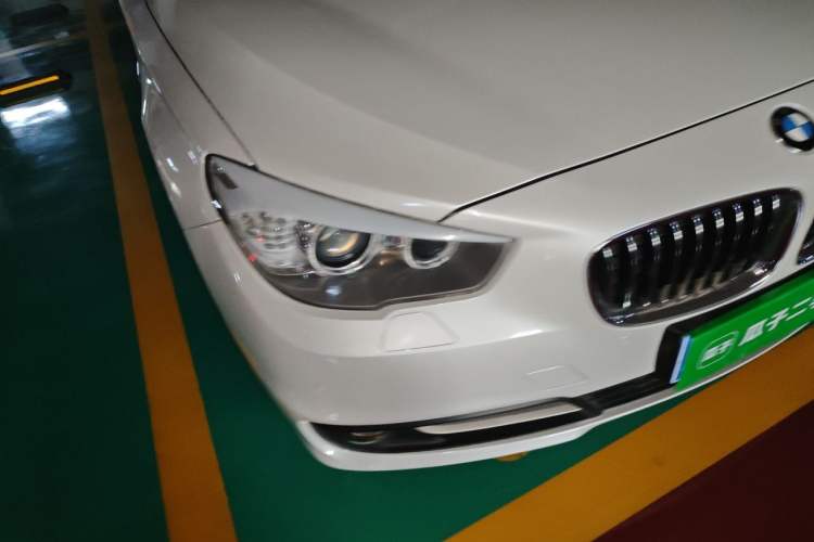 Used BMW 5 Series GT 2015 528i Leading Model Right Front Headlight