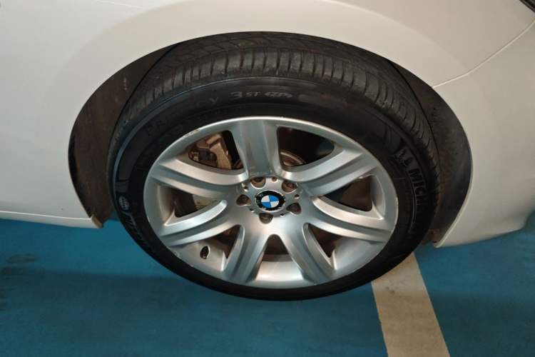 Used BMW 5 Series GT 2015 535i xDrive Right Front Wheel Hub