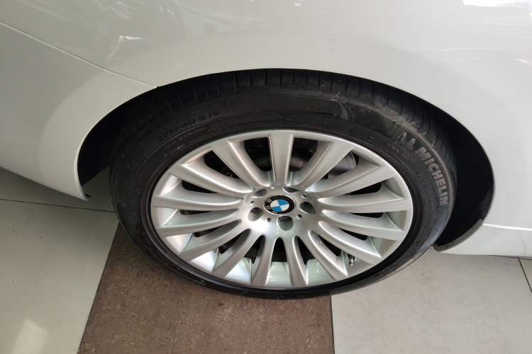 Used BMW 5 Series GT 2015 535i Leading Model Right Rear Wheel Hub
