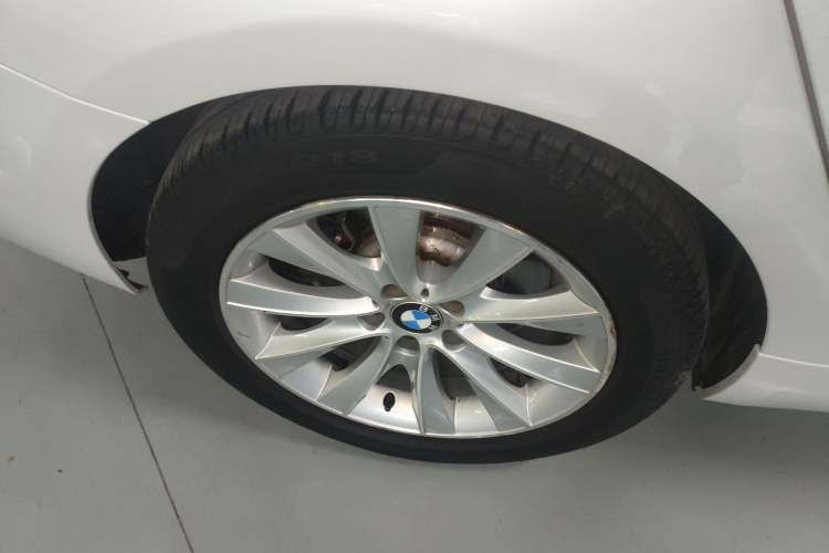Used BMW 5 Series GT 2015 528i Leading Model Right Rear Wheel Hub