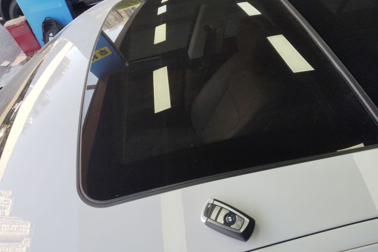 Used BMW 5 Series GT 2015 535i Leading Model Roof