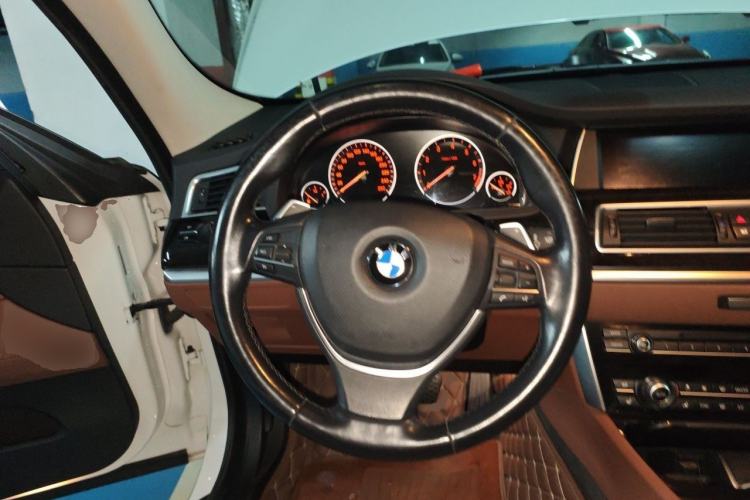 Used BMW 5 Series GT 2015 535i xDrive Steering Wheel