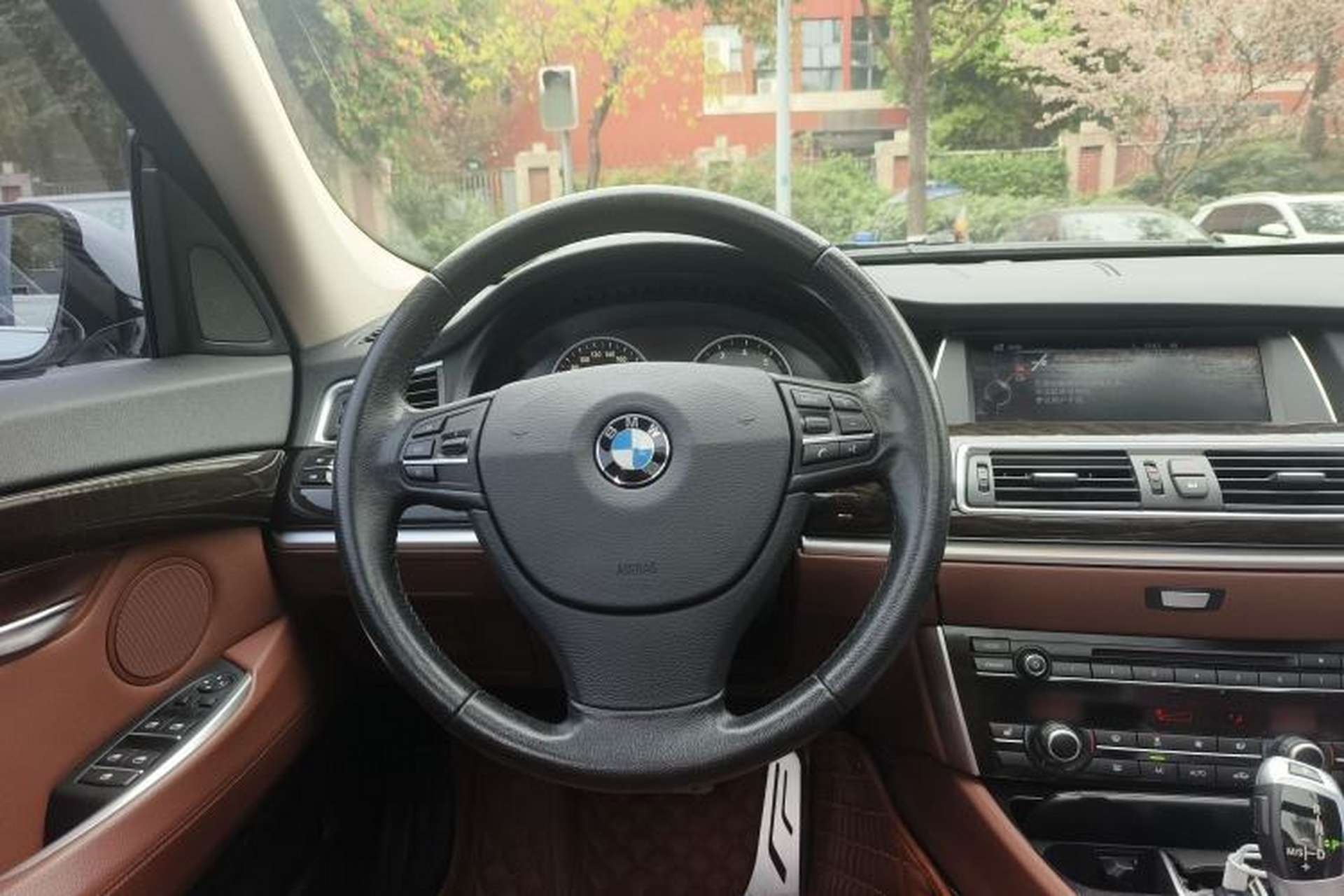 Used BMW 5 Series GT 2015 528i Leading Model Steering Wheel