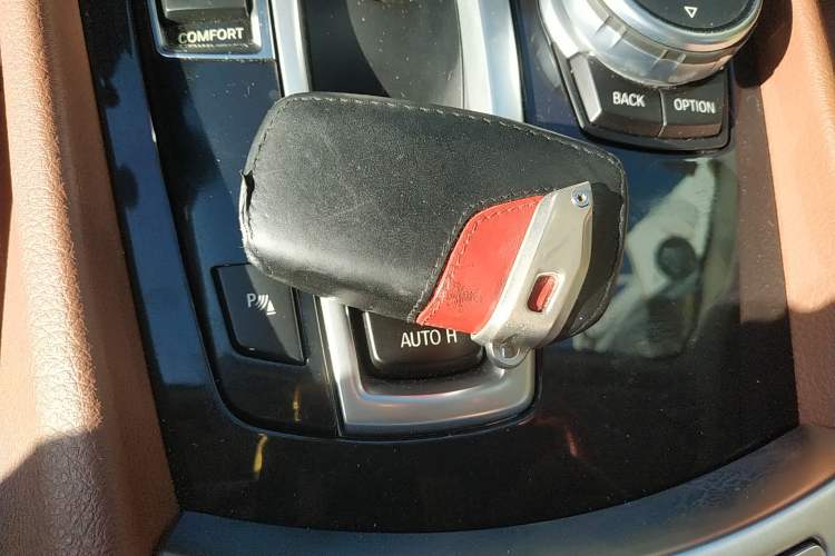 Used BMW 5 Series GT 2015 528i Leading Model Vehicle Key