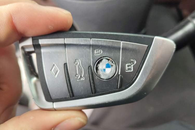 Used BMW 5 Series GT 2015 528i Leading Model Vehicle Key
