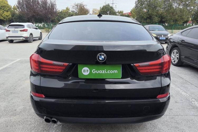 Used BMW 5 Series GT 2017 528i Leading Model Exterior 4