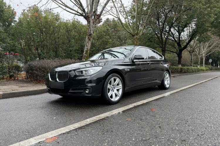 Used BMW 5 Series GT 2017 528i Leading Model Exterior 5