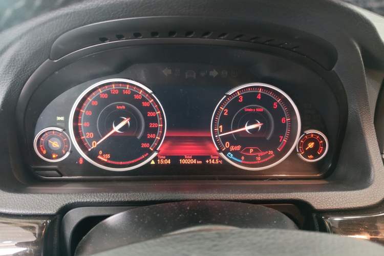 Used BMW 5 Series GT 2017 528i Leading Model Instrument Cluster